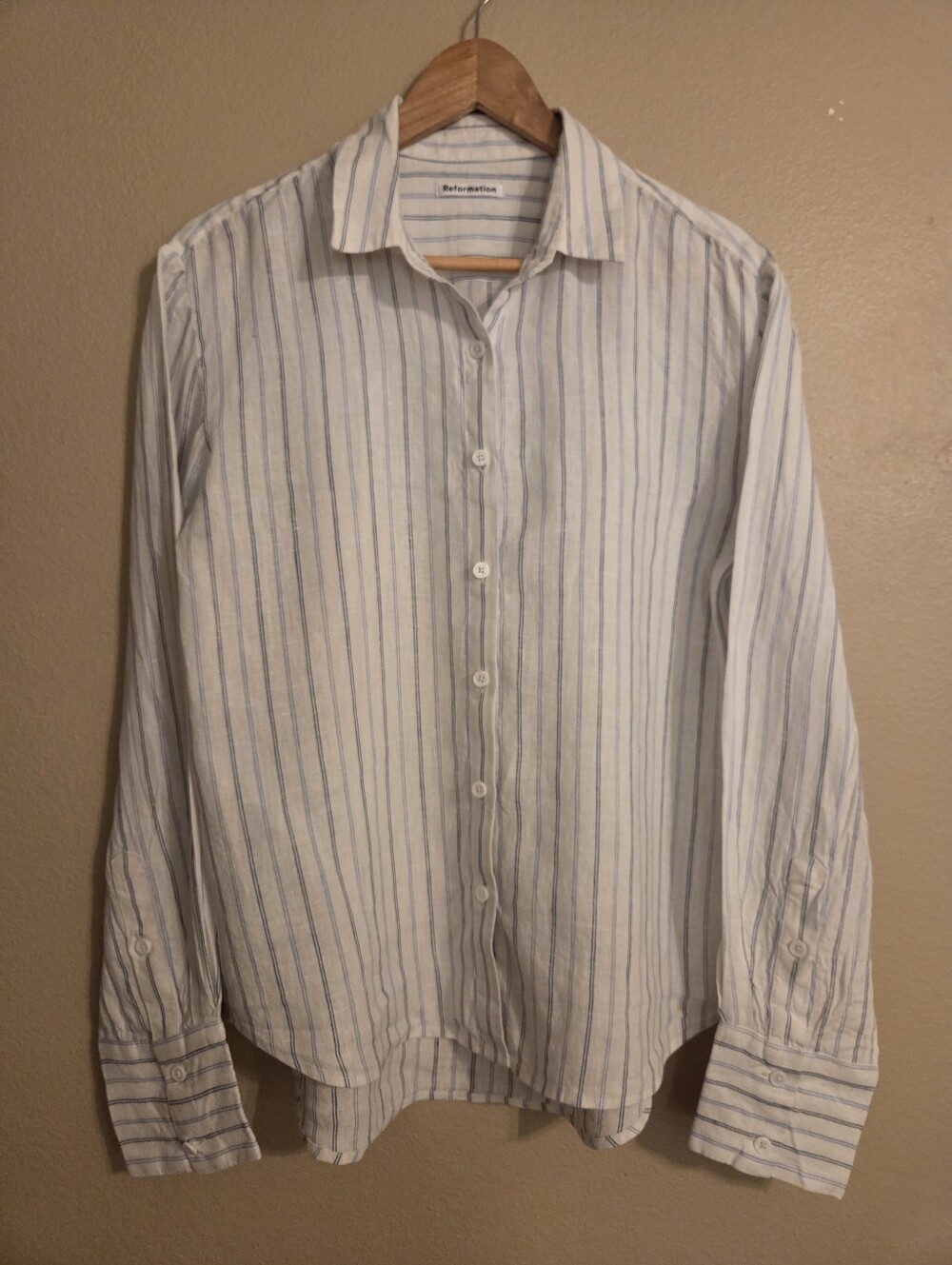 REFORMATION Preston White Blue Striped 100% Linen Button Down Shirt Women's SZ M - Picture 3 of 13
